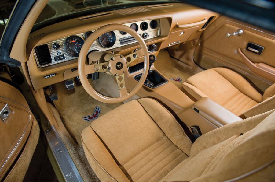  Pontiac Trans Am Gold Edition 1978 года  (фото 3 из 5)
